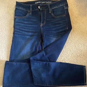 dark wash american eagle jeans